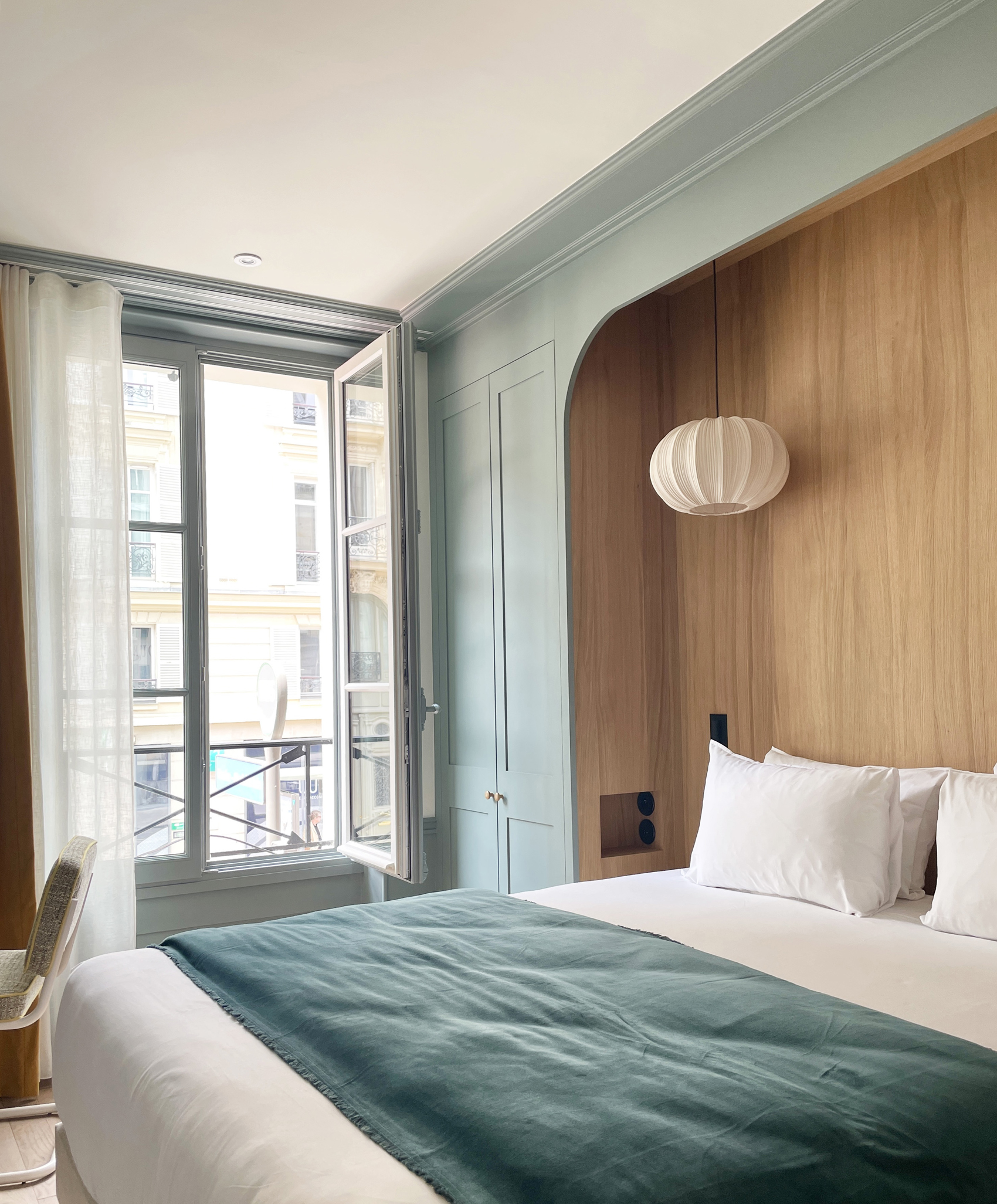 Hôtel Casimir - room