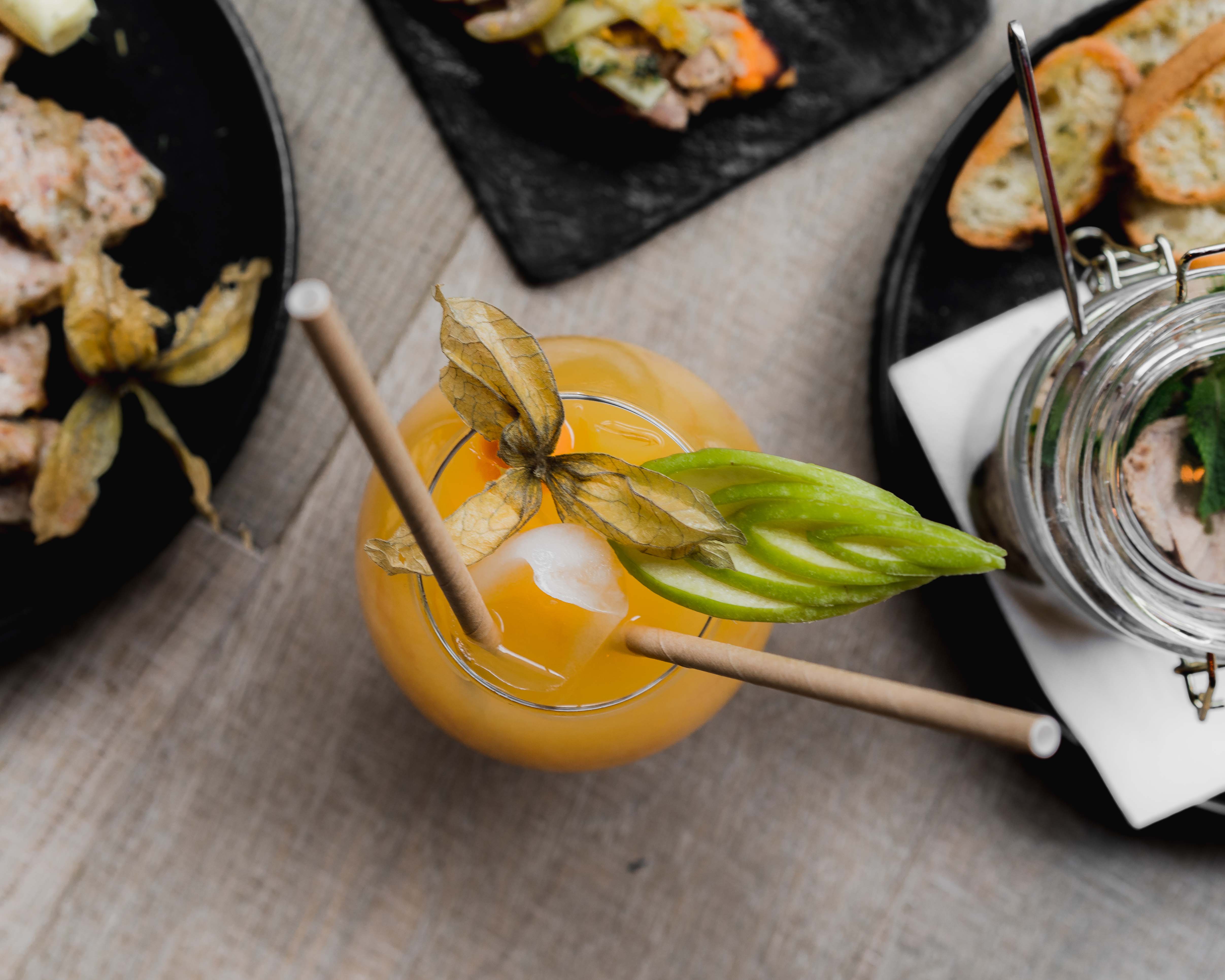 LAZ’ Hotel Spa Urbain - bar